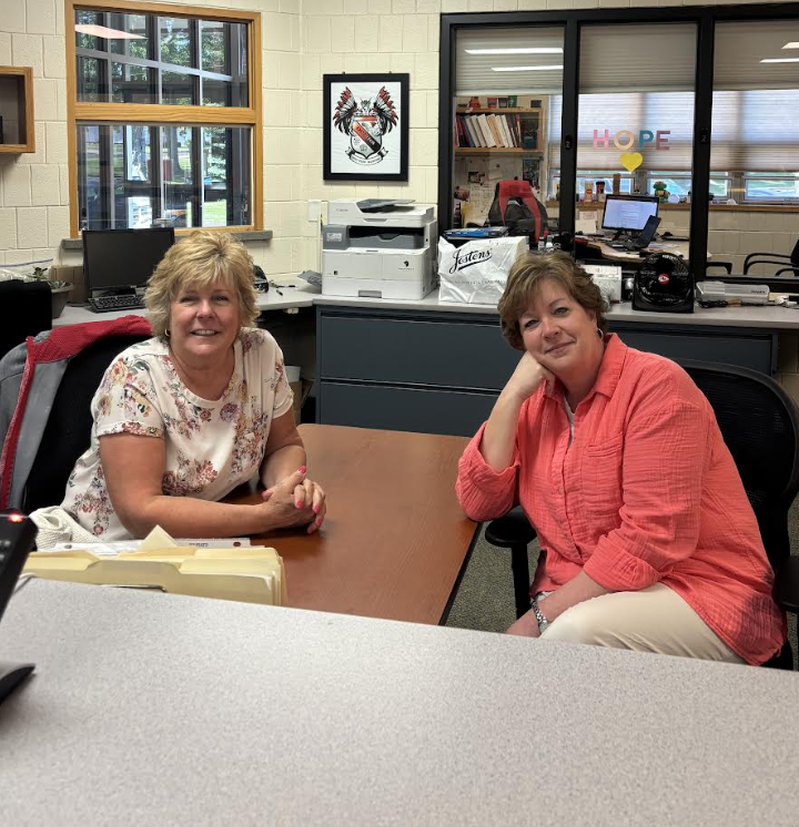 Karen Martin (L), Lesley Sauder (R)
